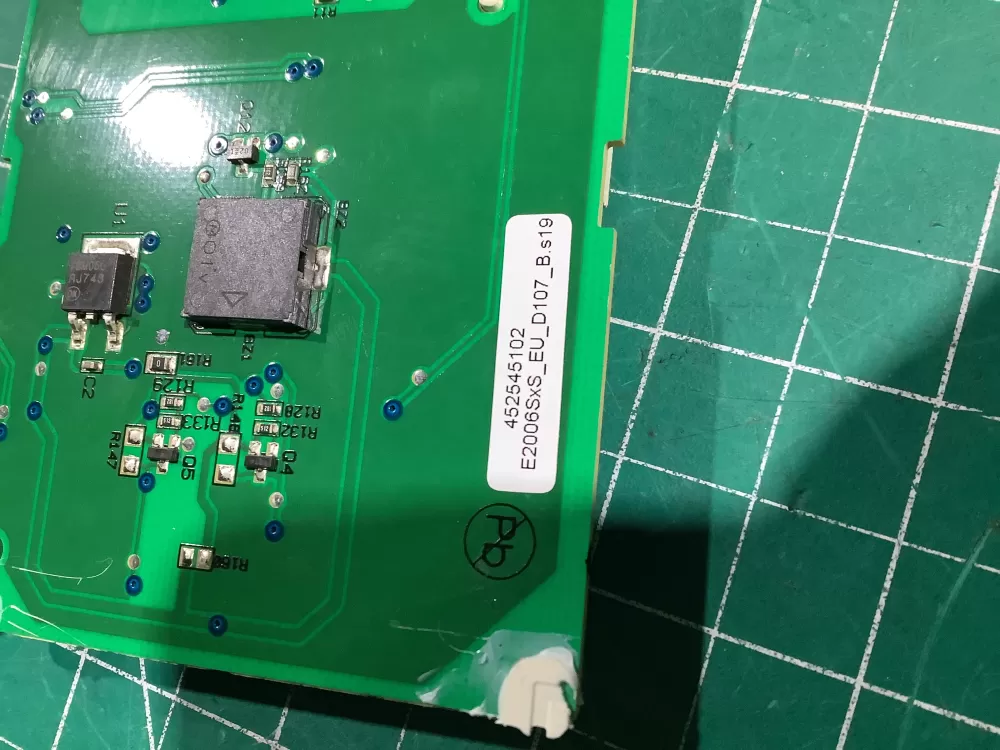 OEM Bosch Refrigerator Dispenser Control Board 00648986 648986 AZ151126 | NR1379