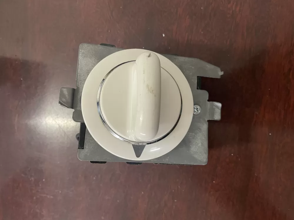 GE 572D520P033 WE4M334 Dryer Timer AZ40590 | KM1707