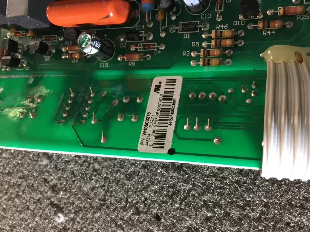 Whirlpool Maytag W10503278 Refrigerator Control Board AZ109940 | NR509