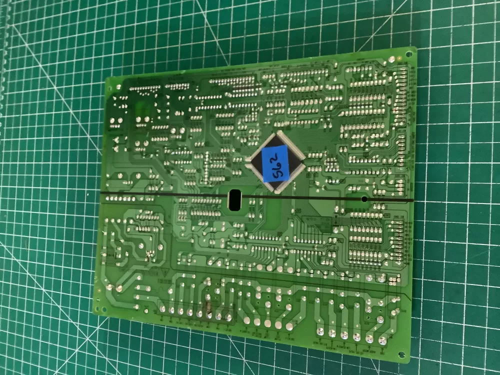 Samsung AP4909012 DA92-00055A Refrigerator Control Board AZ192293 | NR562