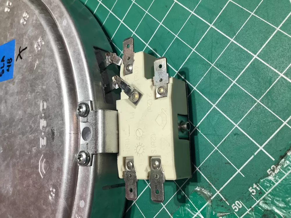 Genuine Cooktop Thermador Surface Element 5393958 10.58113.233 AZ154634 | SL48