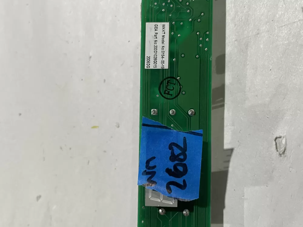 GE Refrigerator Display Control Board AZ186700 | Wm2682