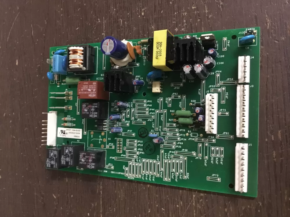 GE 200D6221G009 EBX1110P003 Refrigerator Control Board AZ21612 | NR105