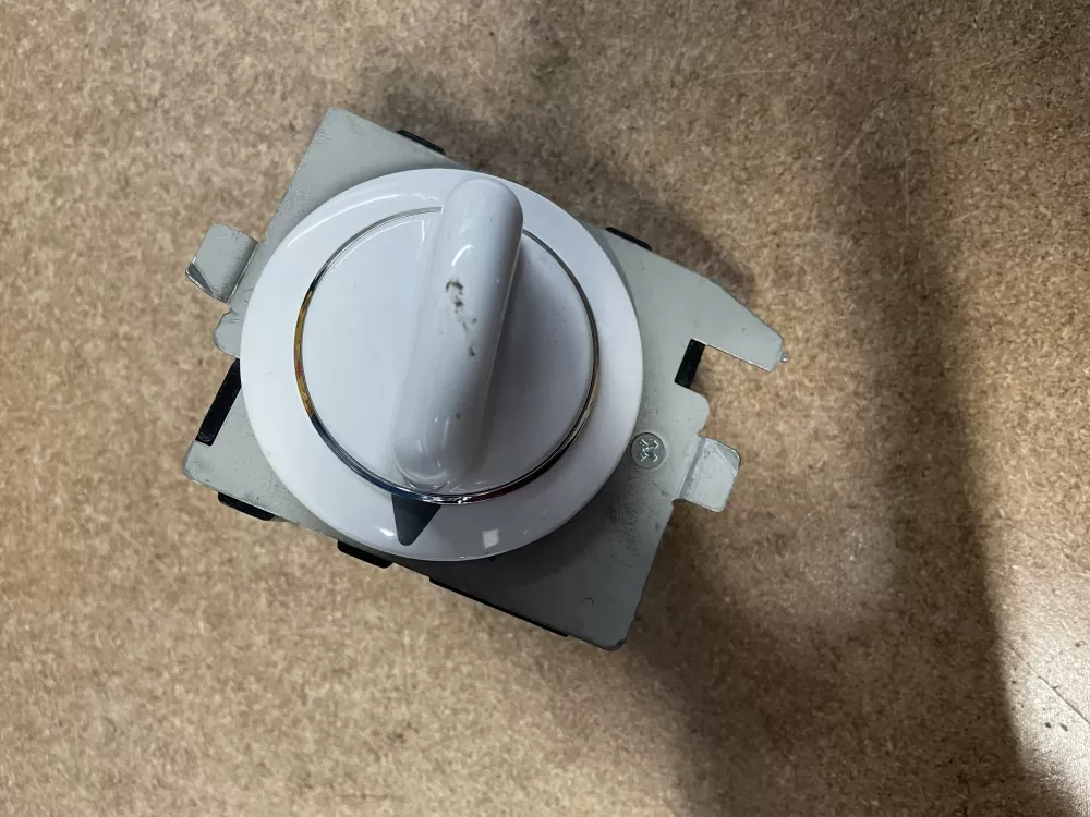 GE 572D520P021 WE4M271 Dryer Timer AZ21783 | KM1191