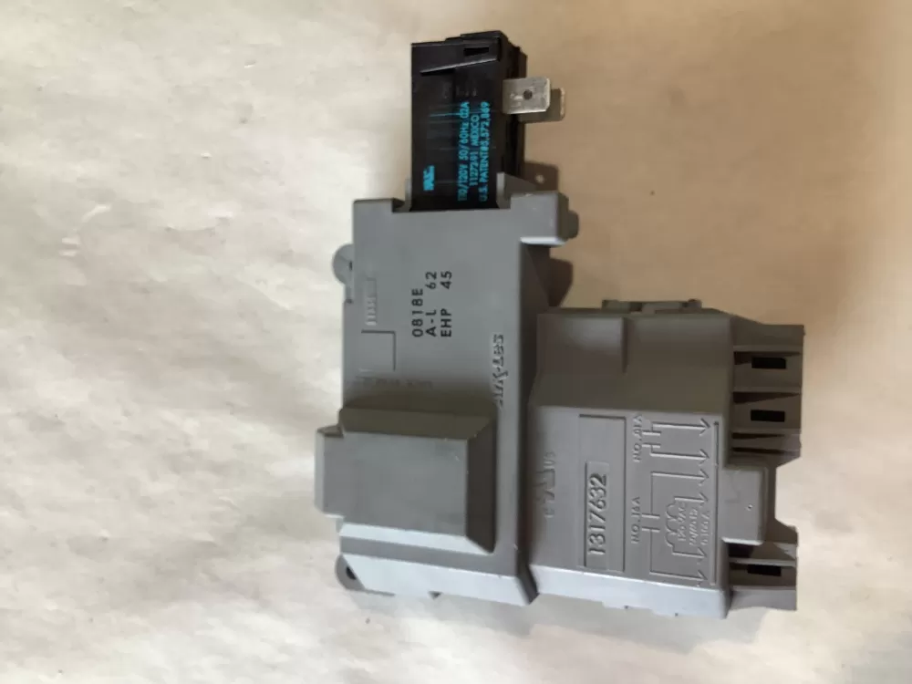 Frigidaire Kenmore 131763200 Washer Door Lock Latch AZ149147 | SL175