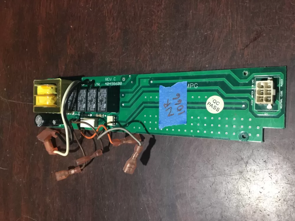 Frigidaire 40498600 Refrigerator Control Board Dispenser AZ69825 | NR1066