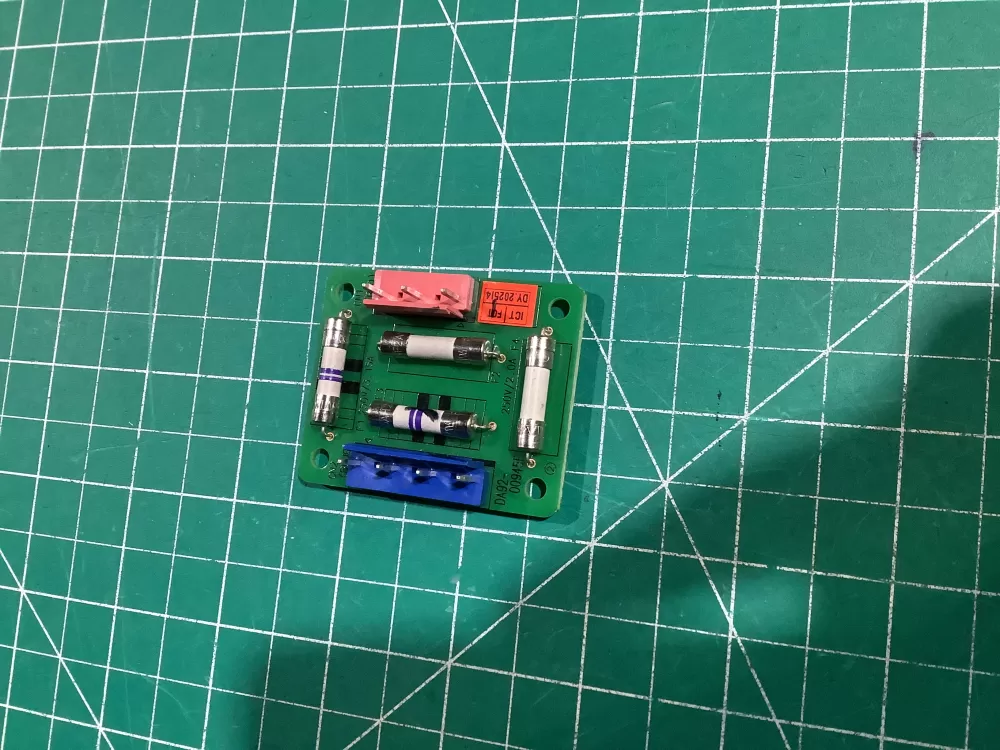 Samsung DA92-00945F Refrigerator Control Board Fuse