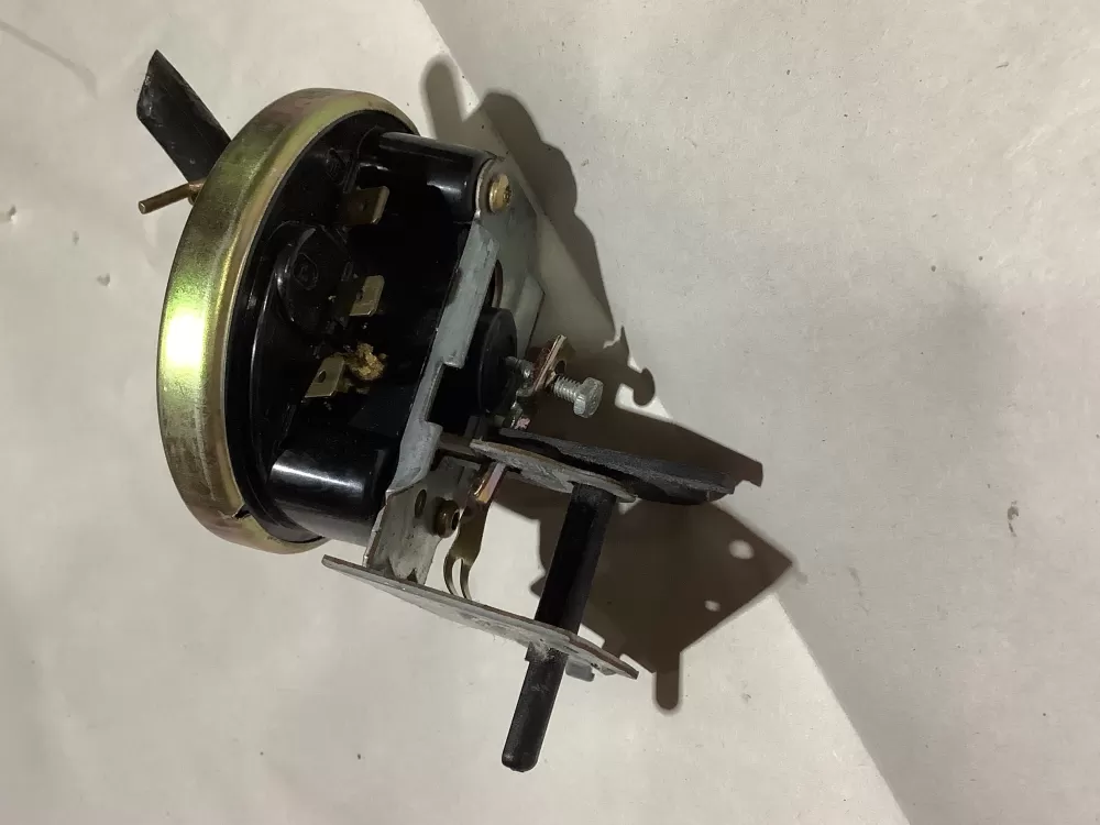 62082020 (6 2082020) MAYTAG WASHER WATER LEVEL PRESSURE SWITCH AZ125206 | Sl212