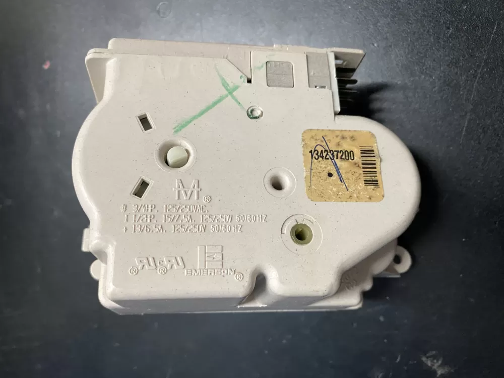 Frigidaire Kenmore AP3220654 1014374 134202300 Washer Timer AZ12648 | BK825