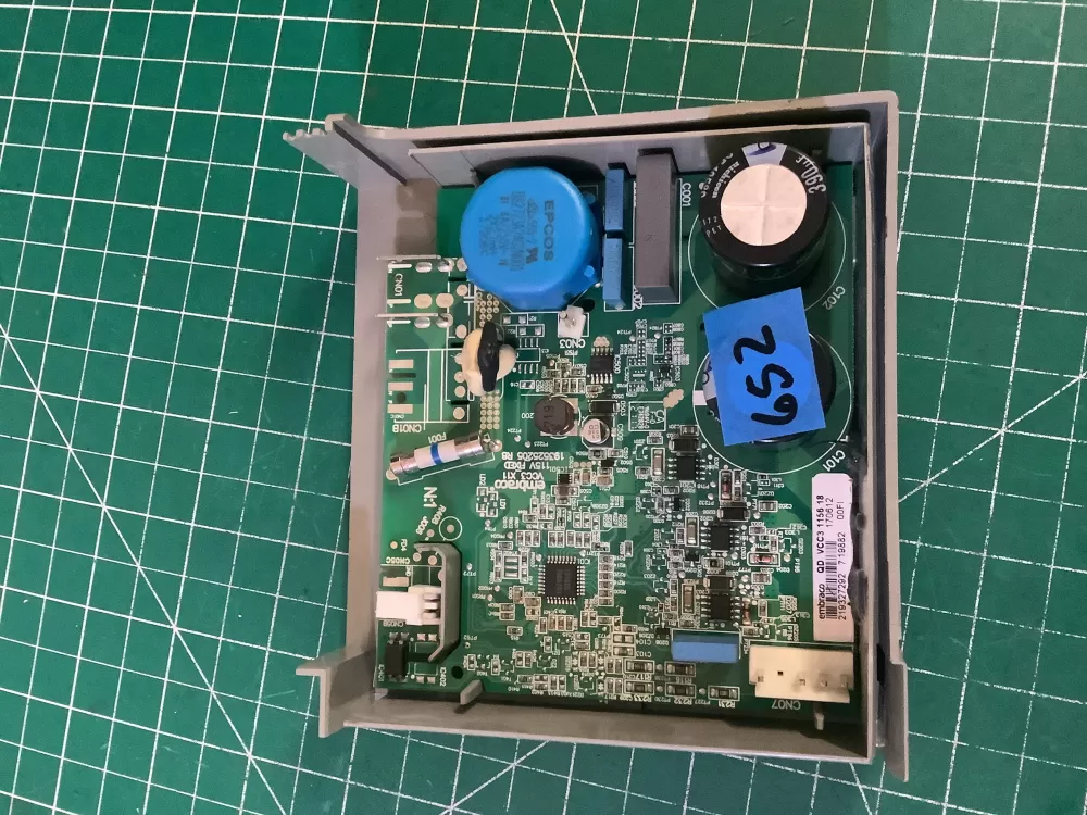 Refrigerator Inverter Board VCC3 1156 QA F 06 241577505 AZ195099 | NR652