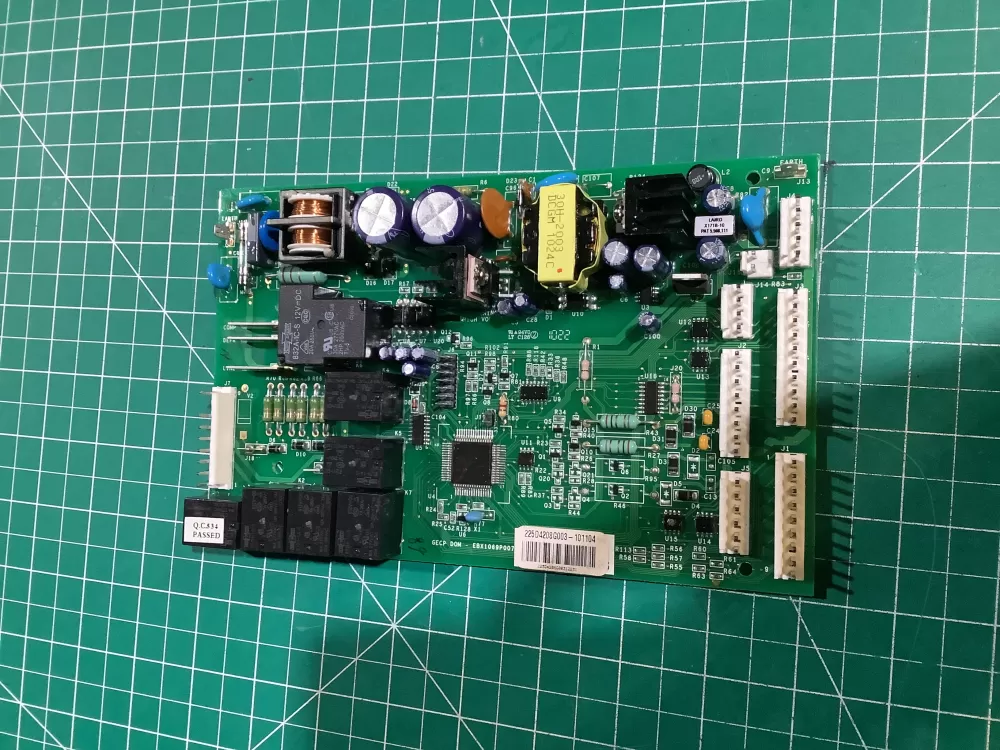 GE 225D4208G003 EBX1069P007 Refrigerator Control Board