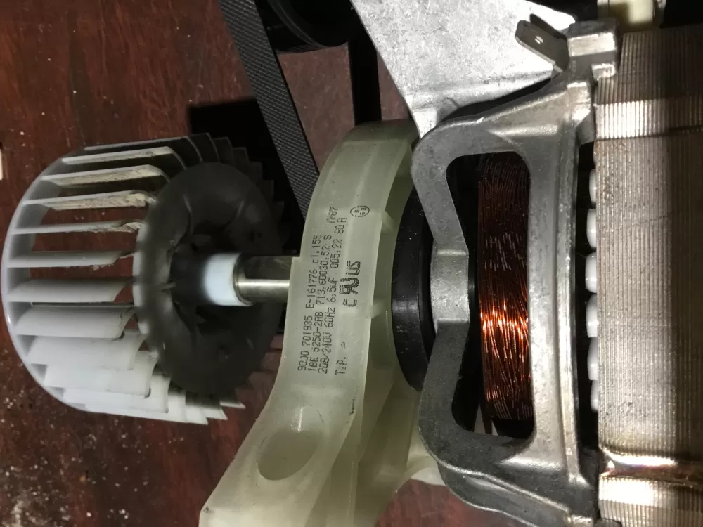 Bosch 9000701935 Washer Drive Motor AZ79629 | Sl117