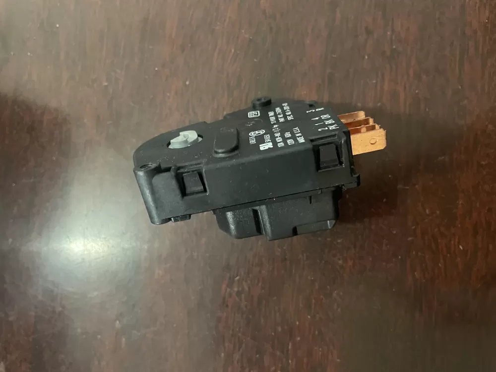 Kenmore WP2183400 PS11739056 Refrigerator Defrost Timer AZ32169 | KM216