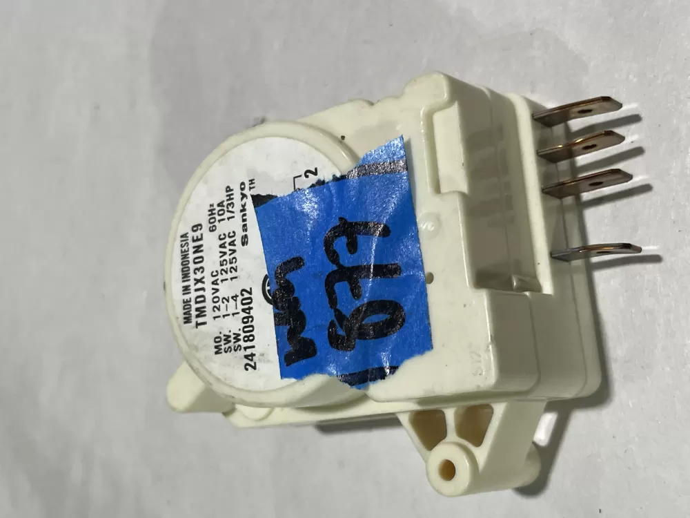 Frigidaire Kenmore 215846604 Refrigerator Defrost Timer AZ152217 | Wm877