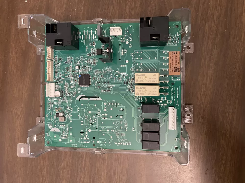 Whirlpool W11585756 Oven Control Board AZ102412 | BK737