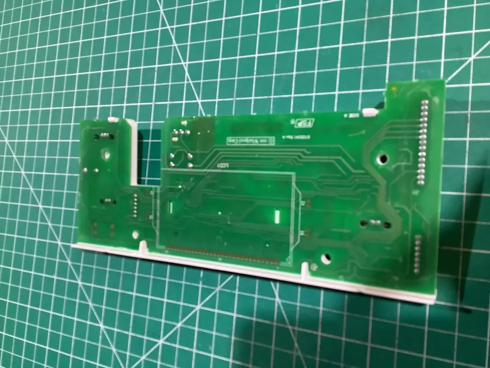 Whirlpool  Kenmore WP2304142  AP6007136  2304142  2303950  6105041  61066003  PS11740244 Refrigerator Dispenser Control Board