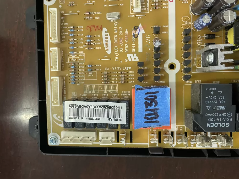 Samsung DE92 02439G Range Oven Control Board Relay AZ35213 | KM301