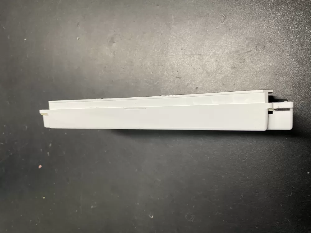 Whirlpool W10254282 Refrigerator Dispenser Control Board AZ19133 | BK1028