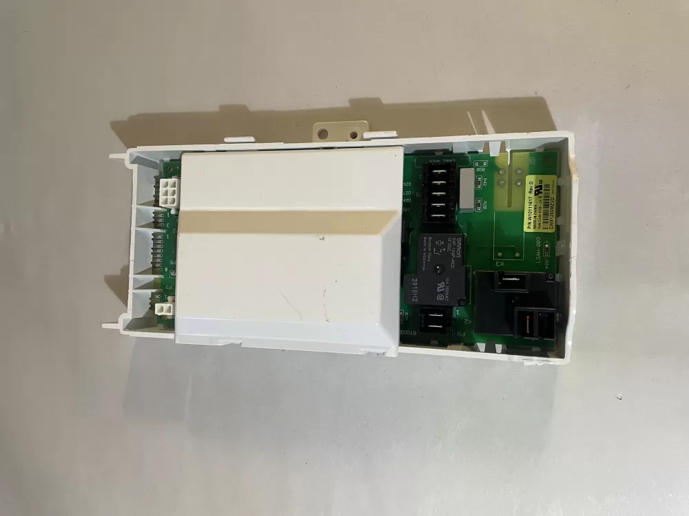Whirlpool  W10067050  W10074280  W10111608  W10111610  W10111617  W10111617R  W10118244  W10118244R  1470202  3978983  PS11748356  WPW10111617  AP6015084  W10111617 Dryer Control Board