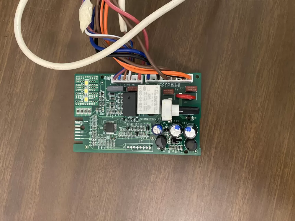 GE 245D2142G001 Refrigerator Control Board