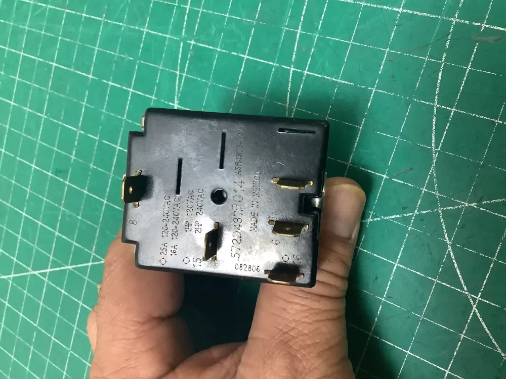 GE 572D437P014 Washer Temperature Selector Switch AZ224610 | SLA116