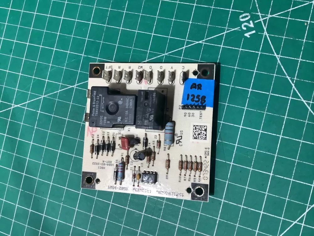 Goodman PCBDM101S Heat Pump Defrost Timer Control Board AZ190527 | AR1258