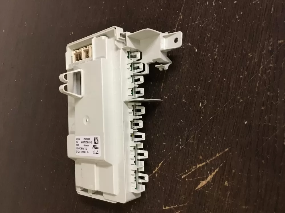 Whirlpool 716690 06 Washer Control Board AZ21880 | NR122