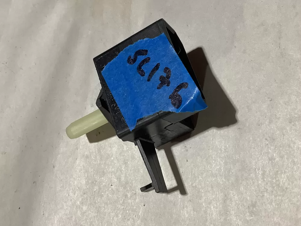 Maytag KitchenAid Kenmore AP6008373 Dryer Start Switch AZ131984 | Sl176