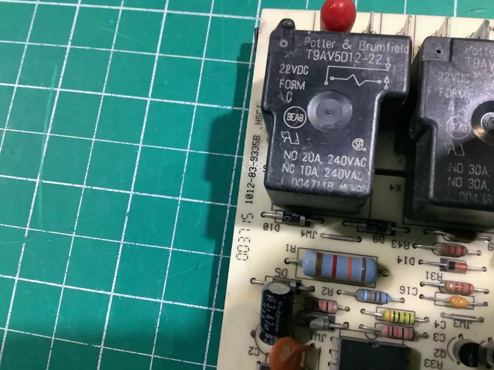Amana Goodman 1012-83-9335B Furnace Control Board AZ152897 | NR69