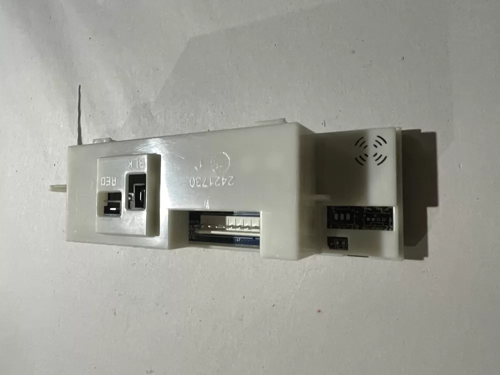 Frigidaire  Electrolux A01078804  AP5953796  242207704  242282304  3516025  5304498023  PS10060580  31160890098 Refrigerator UI Control Board