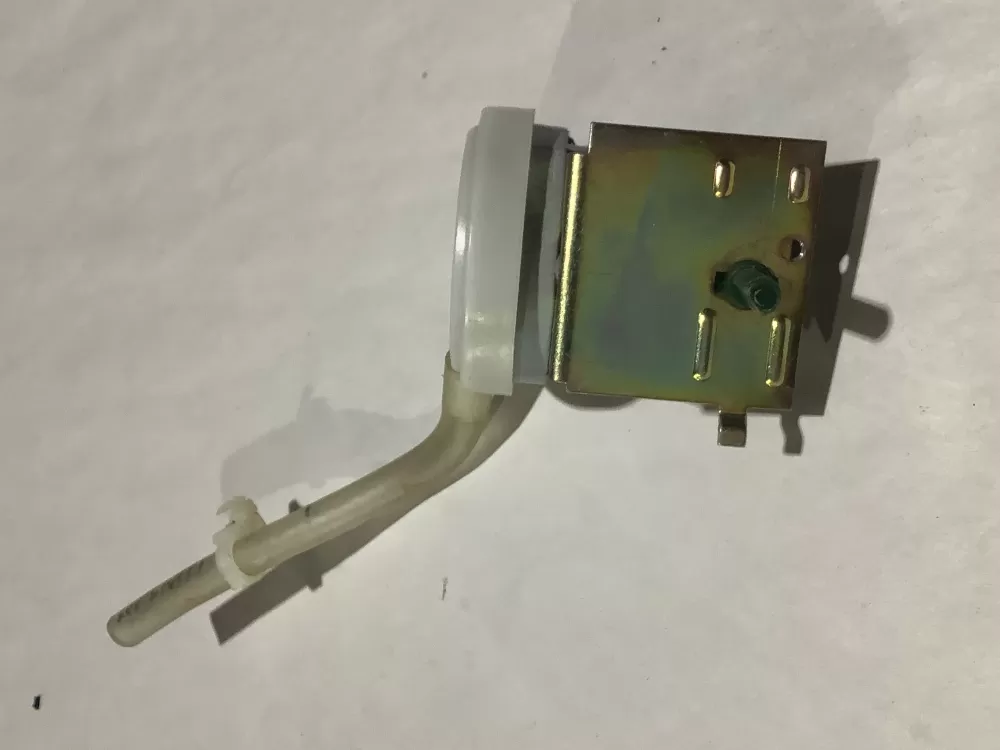 Frigidaire 134422700 Washer Crosley Pressure Switch Water Level AZ113889 | Sl55