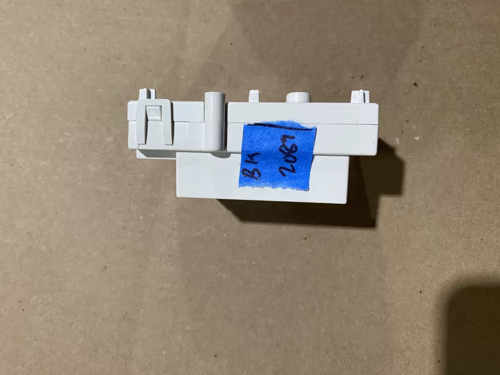 GE REFRIGERATOR DEFROST TIMER PART # WR09X28646 AZ64262 | BK2089