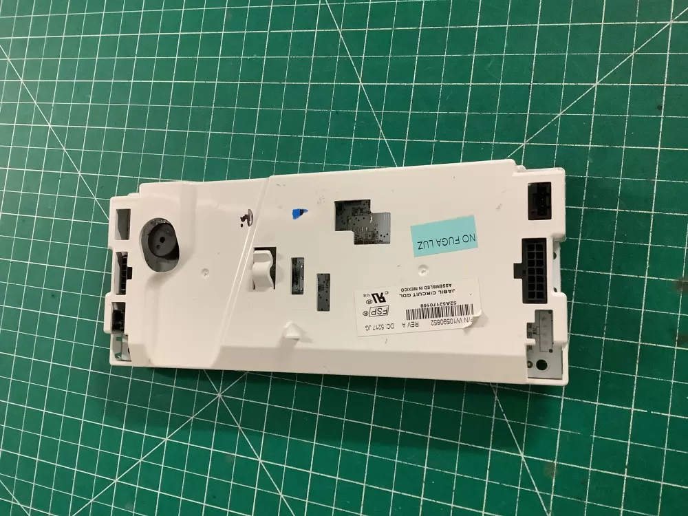 Maytag W10590852 W10639093 AZ167813 Refrigerator Control Board  | NR2572
