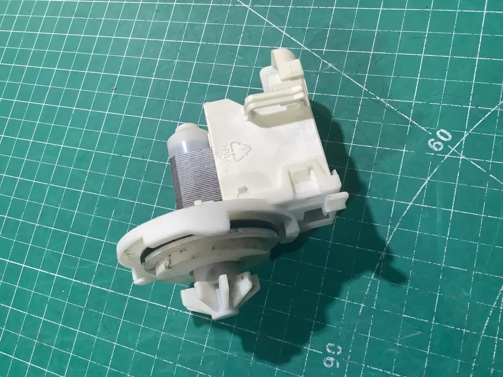 Bosch 9000077163 Dishwasher Drain Pump AZ231825 | SLA73