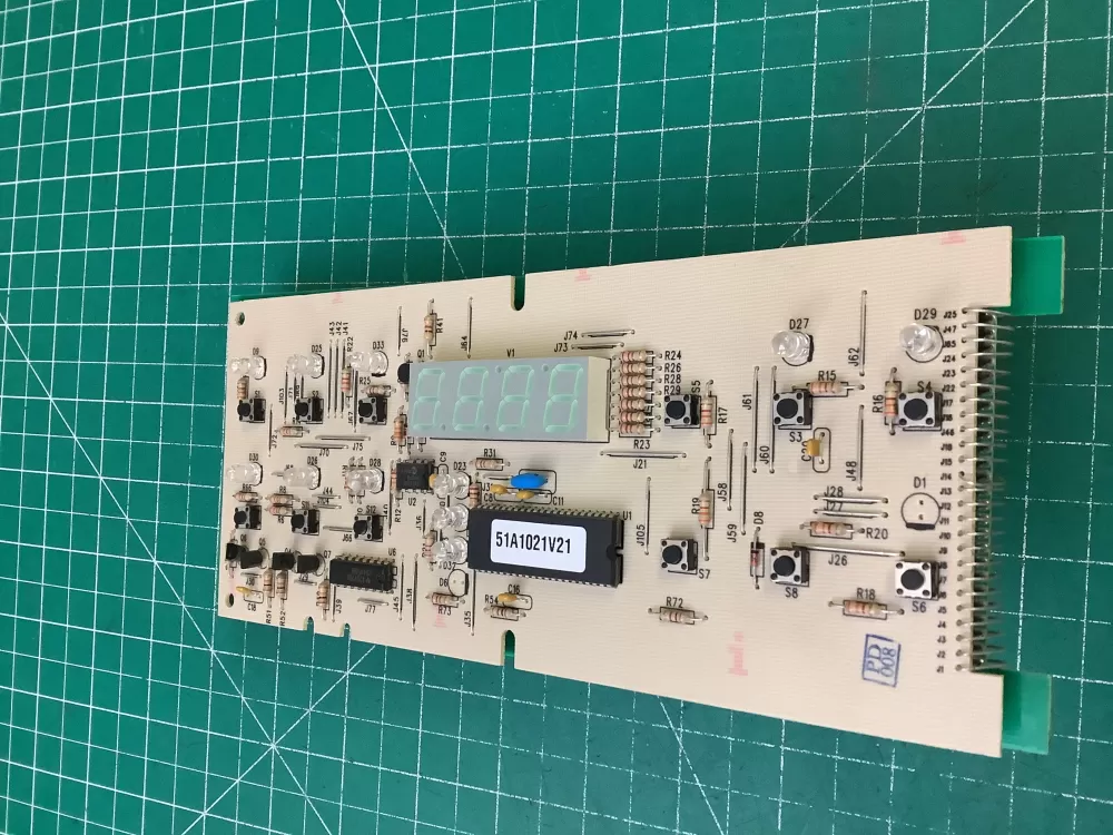 316418305 Frigidaire Range Board - Control