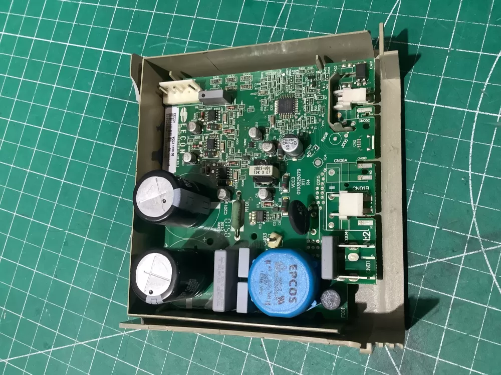 Bosch 519306044 Refrigerator Control Board AZ196760 | AR668