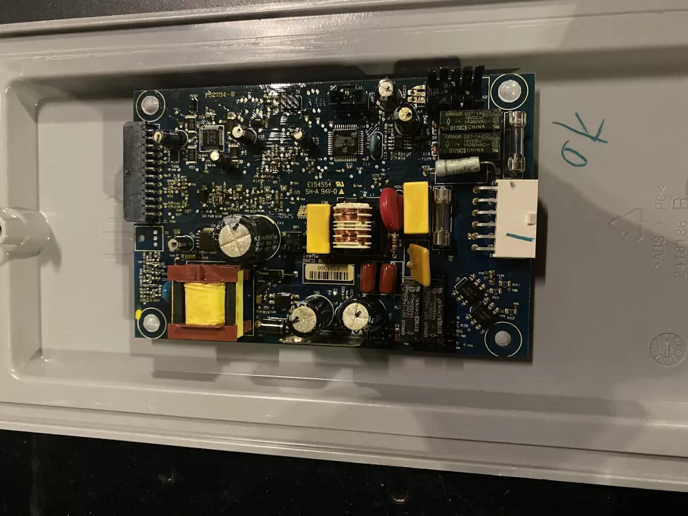 Frigidaire Electrolux AP4926683 Refrigerator Control Board AZ26209 | BK95
