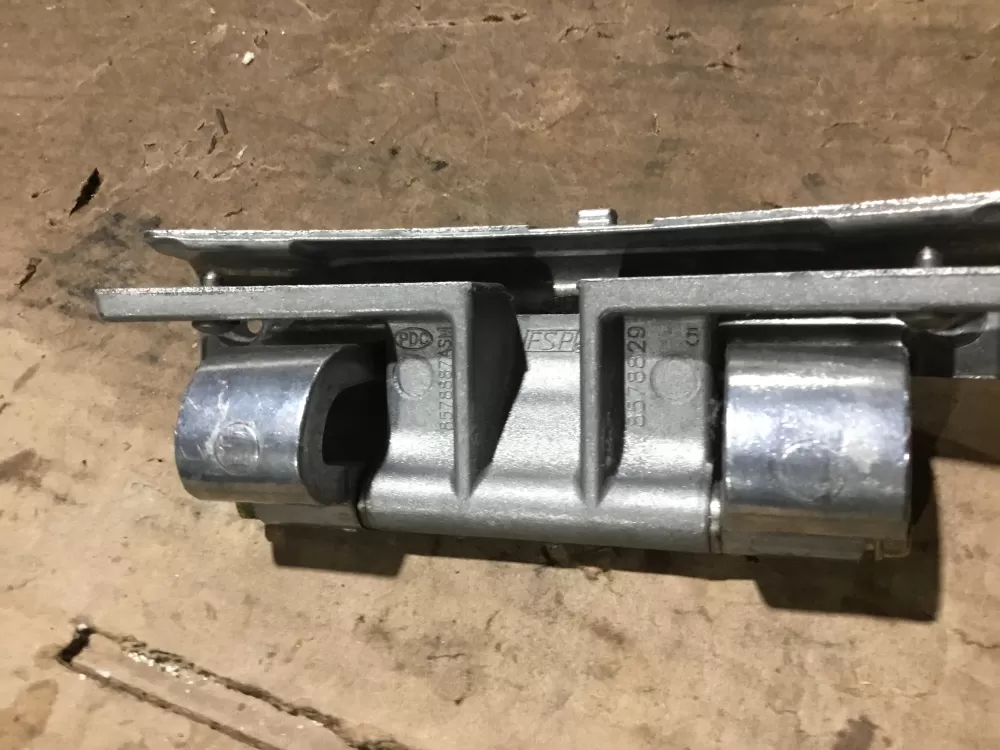 Whirlpool Dryer Door Hinge 8578829 8578887 8565085 W10304672 AZ96507 | Sl132