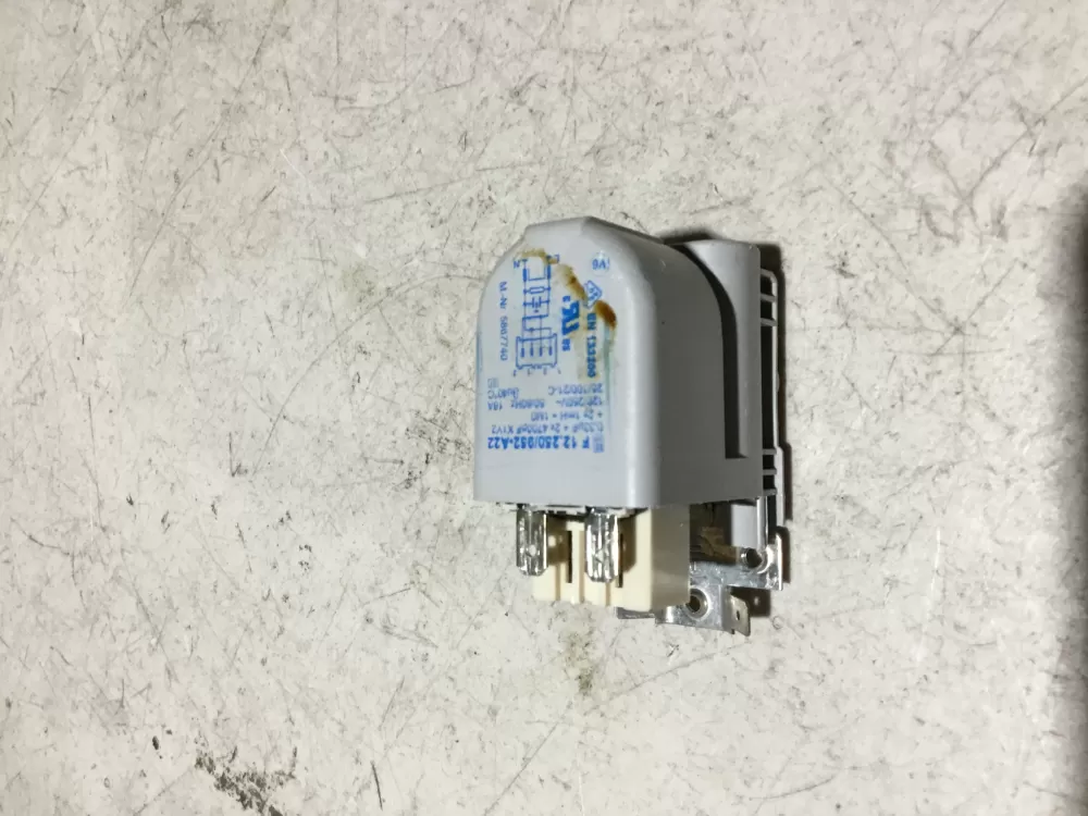 Miele 5867740 Washer Noise Filter Mele AZ74203 | Sl84