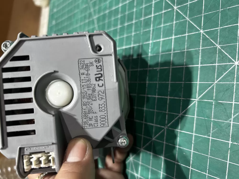 Bosch 9000897027  E319862 Dishwasher Circulation Pump Motor