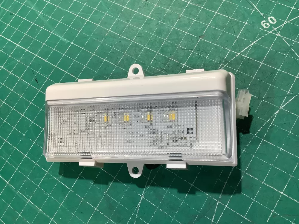 Whirlpool Maytag KitchenAid Kenmore W10360497 WPW10360497 PS11753716 Refrigerator Control Board Light Module