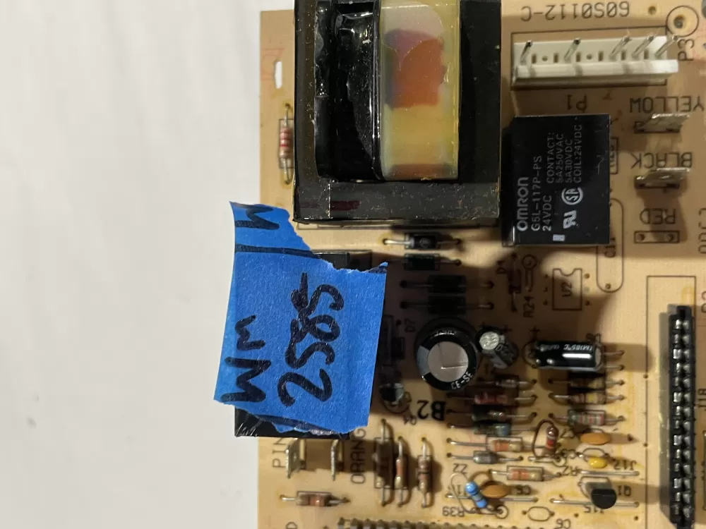 Furnace Control Circuit Board 60S0112C AZ186587 | Wm2585
