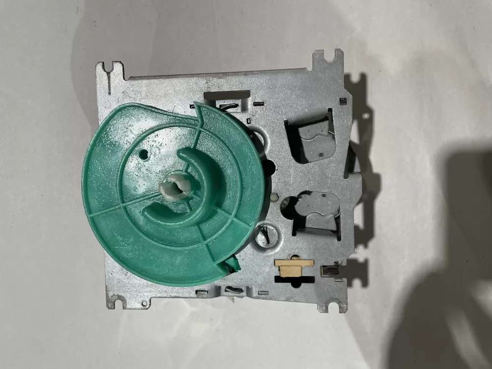 GE  Amana  Kenmore 165D4779P008 Dishwasher Timer