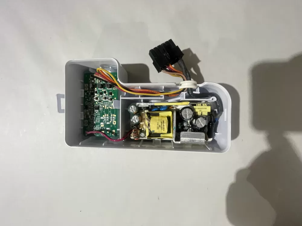 Kenmore  Whirlpool  Jenn-Air  KitchenAid W11038857  AP6039992  W10292715  W10356137  WPW10292715  WPW10356137  4461798  PS11773197  W10724241 Refrigerator Inverter Control Board