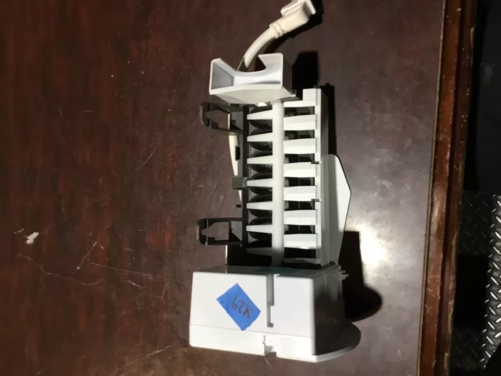 Hotpoint Kenmore WR30X10093 Refrigerator Ice Maker AZ66052 | Sl29