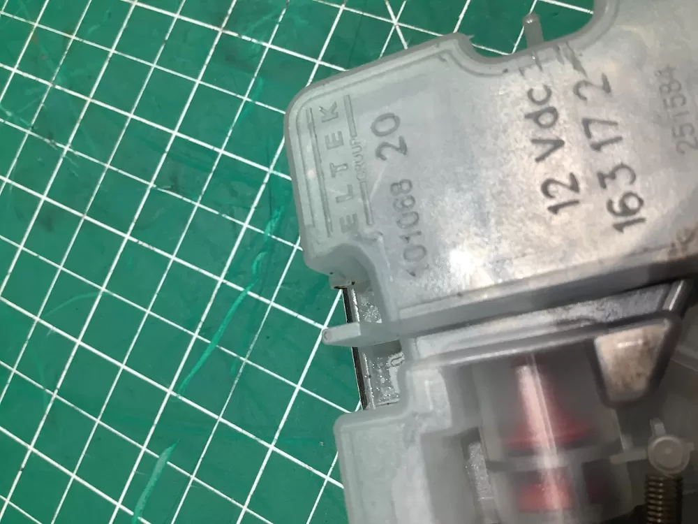 Bosch 101068 Dishwasher Dispenser