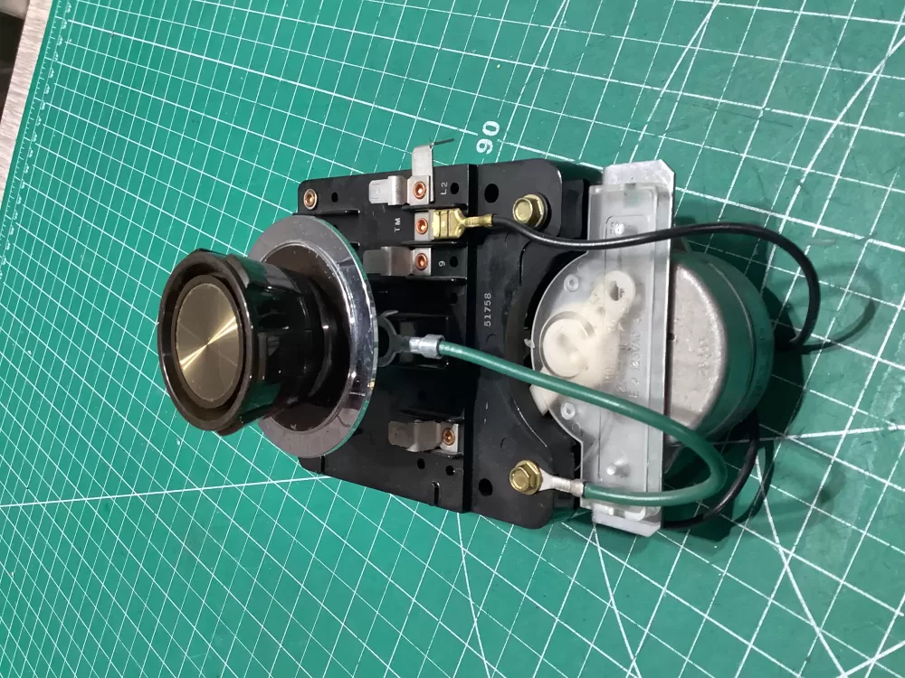 Whirlpool Maytag WP206686 2-06686-1 Washer Timer AZ186542 | AV667