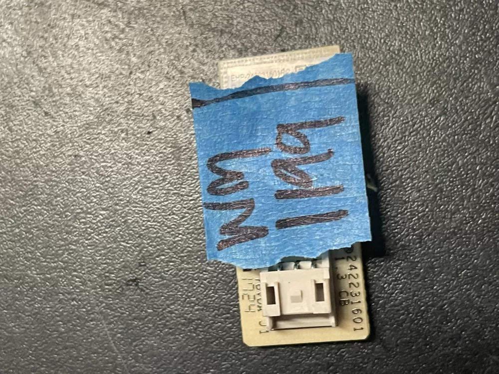 Frigidaire Refrigerator Control Board # 242231601 AZ21267 | WM1199
