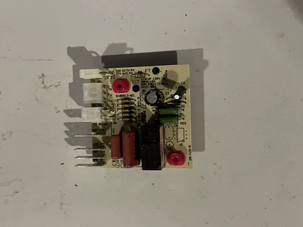 Kenmore  Whirlpool  KitchenAid  Amana  Maytag  Roper  Estate WPW10366605  W10366604  W10135900  W10366605  2210005  2213456  2213457  2213475  2213476  2213489  2213490  2252148  2252150  2303822  2303837  2304069  PS11753802  W10135053  W10135899  W10135900R  W10351622  W10351625  W10351626  W10353224  W10366608 Refrigerator Adaptive Defrost Control