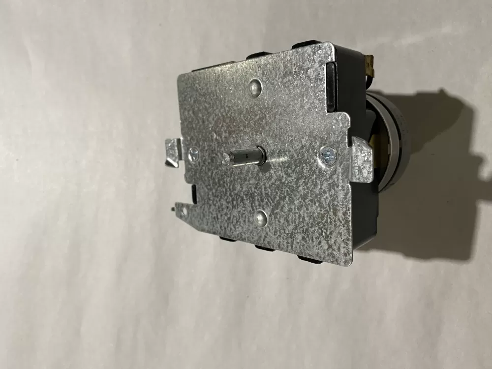 GE 572D520P021 WE4M271 Dryer Timer AZ196122 | BK2534